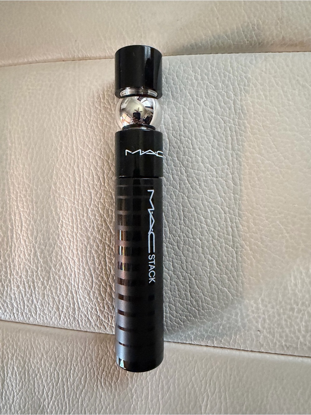 MAC Cosmetics Black Stack Travel Applicator with Silver Accent